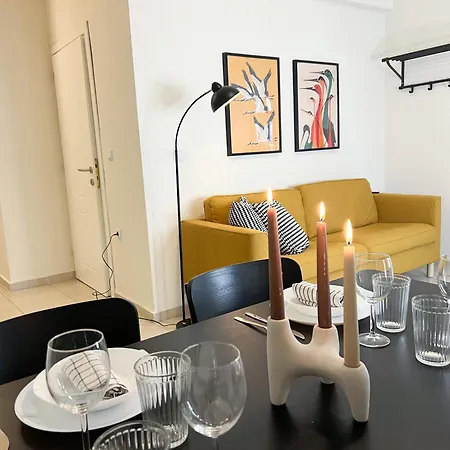 Spacious, Near & Easy Parking - By Solstad * Kavala