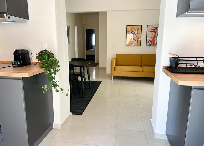 Spacious, Near & Easy Parking - By Solstad